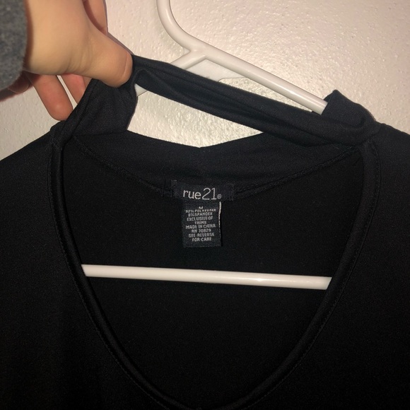 Party/Fall Top - Picture 2 of 2